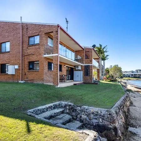 Barooga1- Mooloolaba Canal Front Apartment Exterior photo