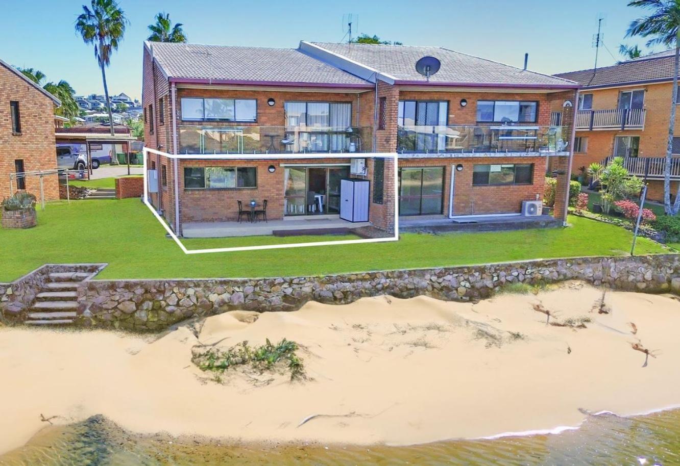 Apartment Barooga1- Canal Front Mooloolaba